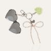Keychain with pearl bow and heart mirror charm