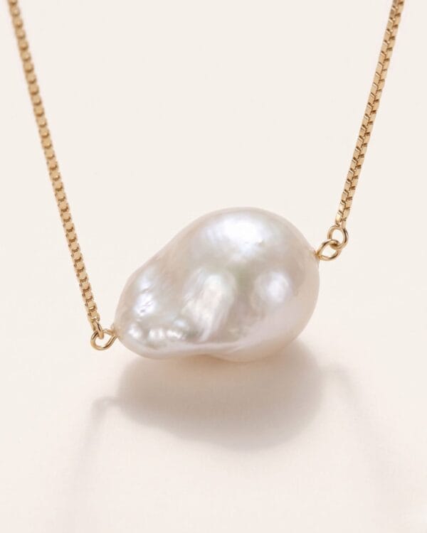 Mia Necklace