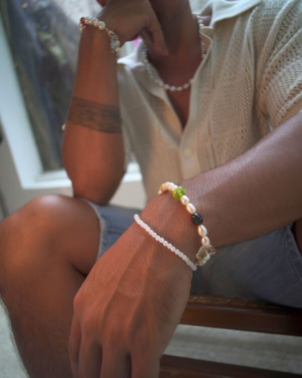 Men’s Pearl Bracelet with Green Cross