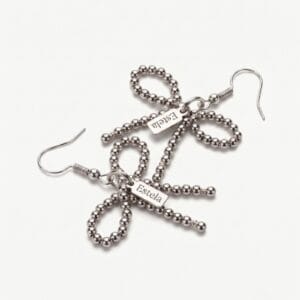 Earrings with white gold bows