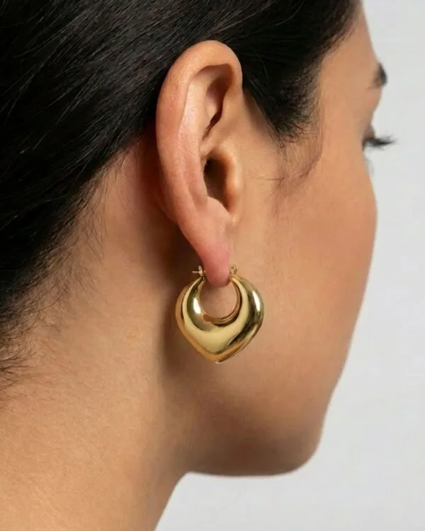 Isla Gold Hoop Earrings