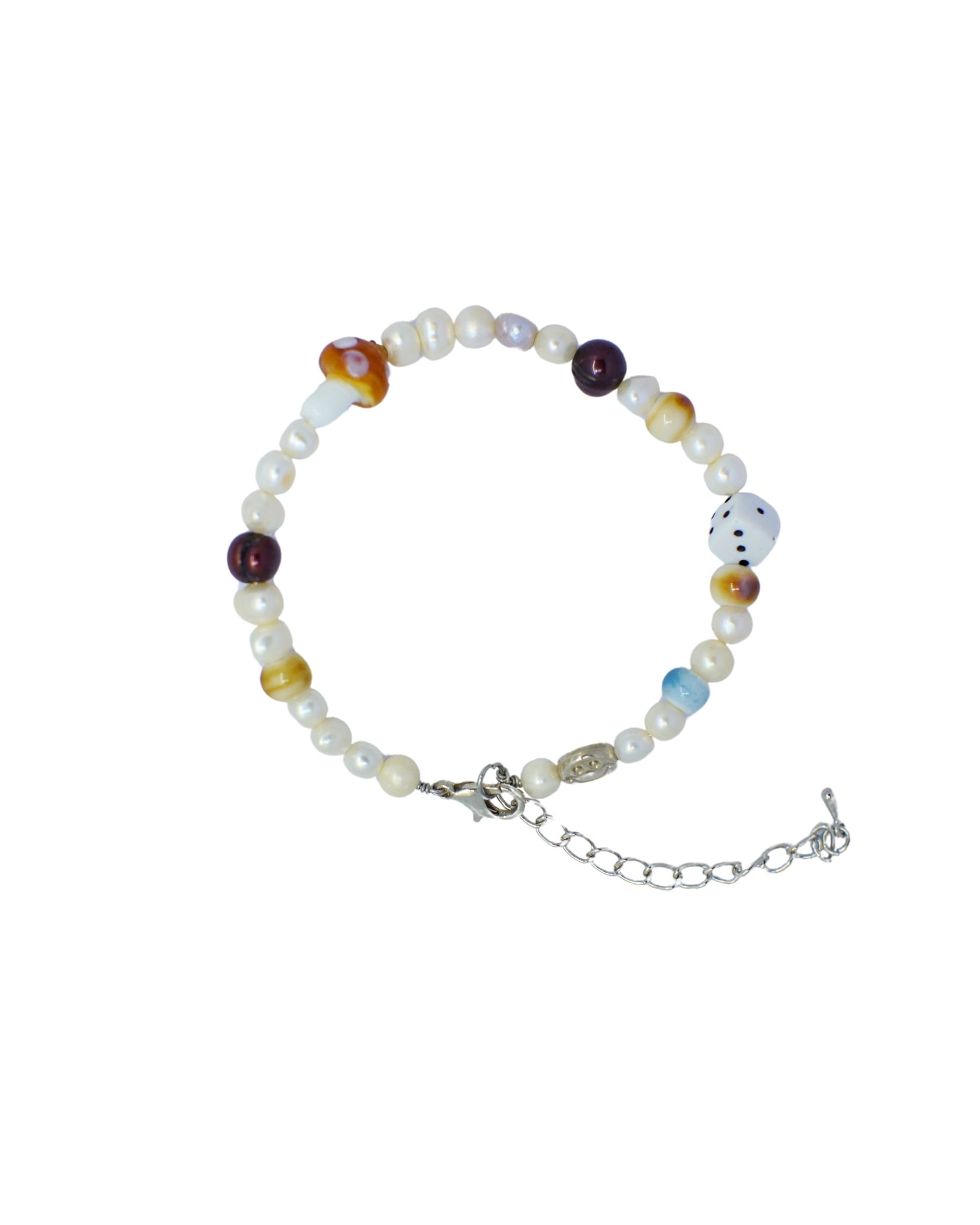 Men’s Pearl Bracelet with Mushroom and Dice