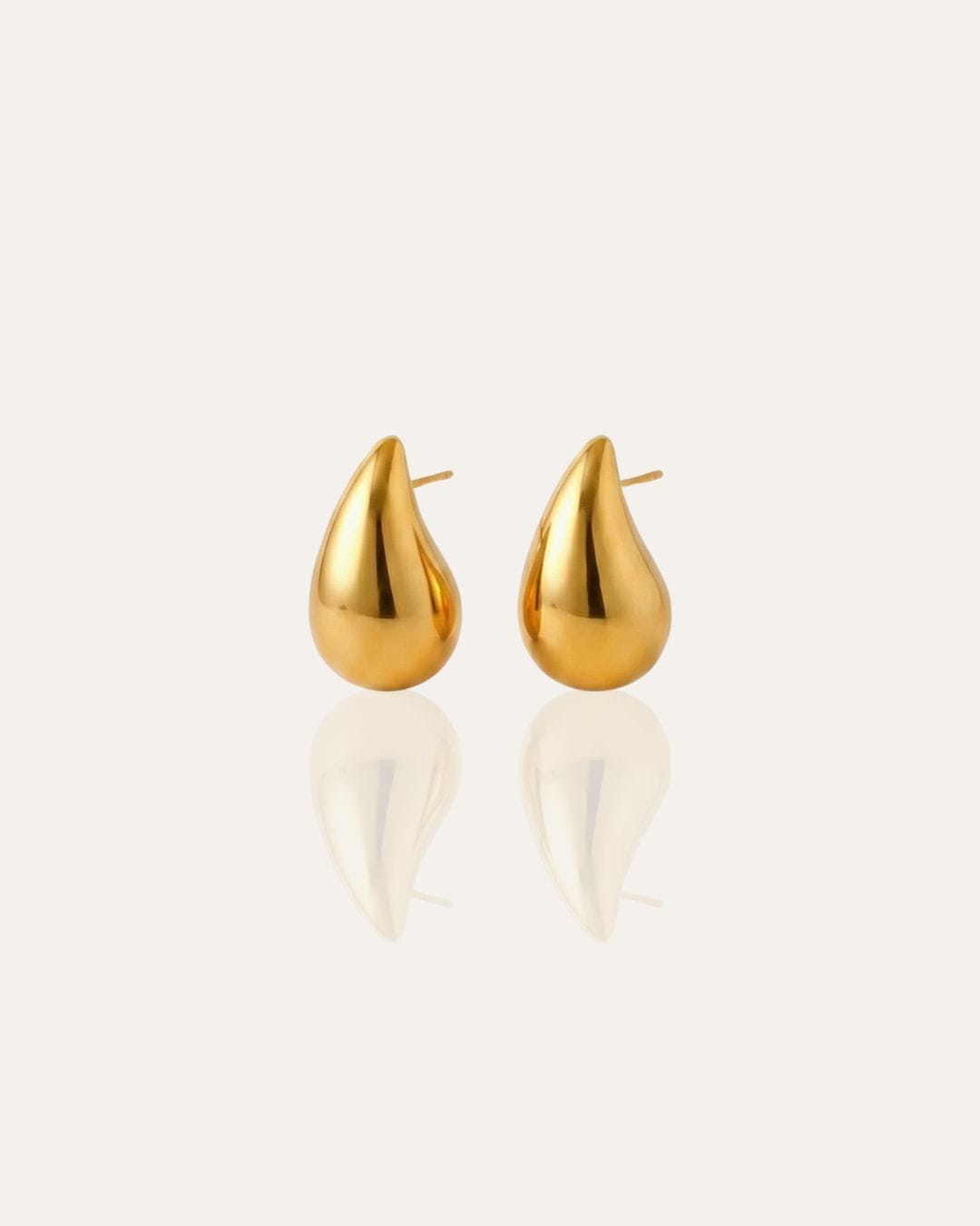 138 Noor Gold Stud Earrings