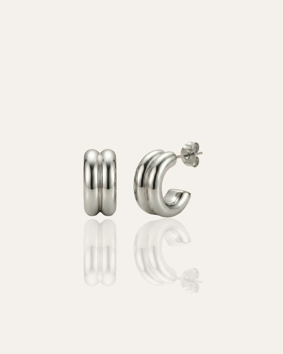 164 Ayla Silver Stud Earrings