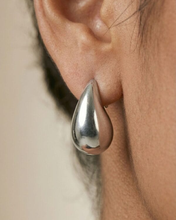 Noor Silver Stud Earrings