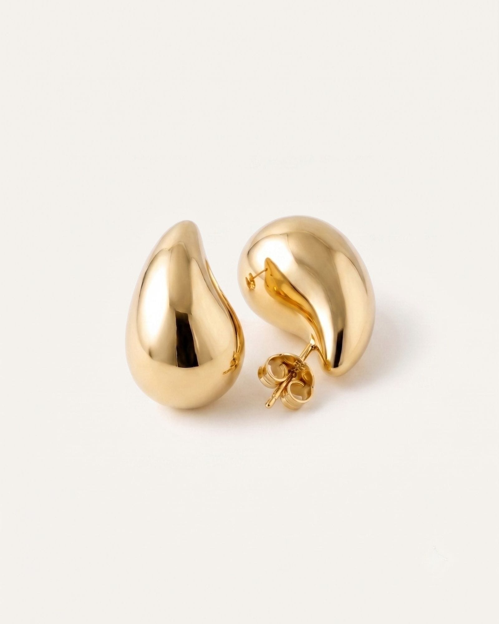 Noor Gold Stud Earrings