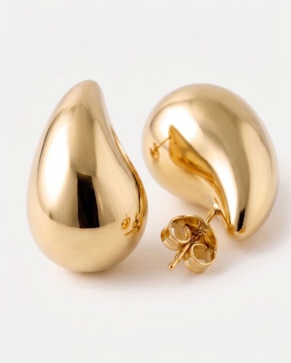 57 Noor Gold Stud Earrings