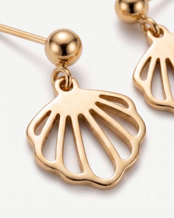 Shell Earrings
